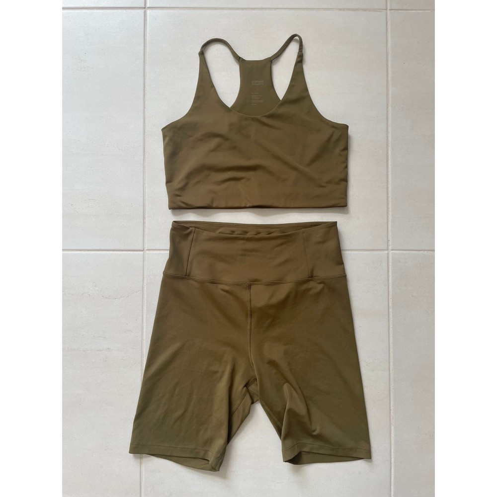 Girlfriend Collective Activewear Womens L Olive Paloma Bra Bike Shorts FLAW